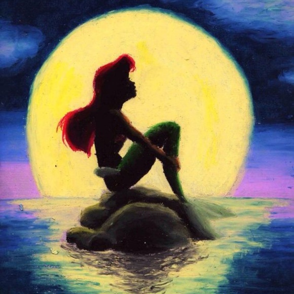 VS Sexy Little Things Mermaid Clamshell Balconette - Picture 8 of 8